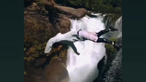 Water Fall Jump😮