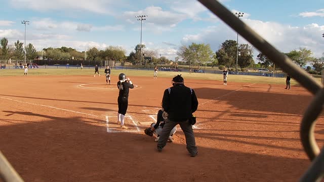 Firecrackers 14U v. Showcase Gold Clip 1 of 5