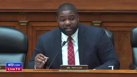 Rep Byron Donald’s Schools Lil Jamie Projection with the TDS 🤣🤣