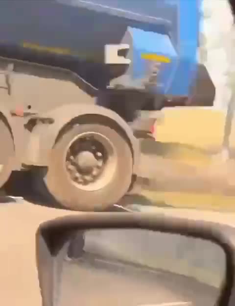 Fighter jets fly just above treeline and highway in Kursk region