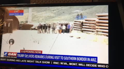 Trump answers reporters questions at Arizona border live