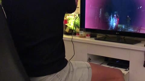 Friend Freaks Out with VR