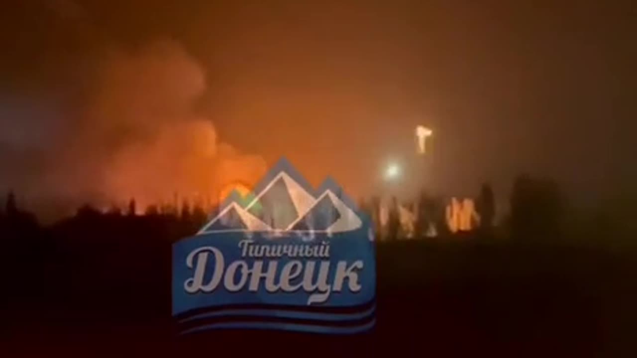 π₯πΊπ¦ Ukraine Russia War | UA POV: Russian Ammunition Depot Burning and Exploding near Mariupol | RCF