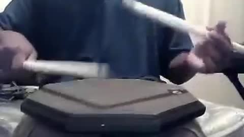 HENRY DRUMS (TRADITION GRIP)
