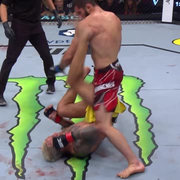 OLIVEIRA VS MAKHACHEV _UFC 294 fighters 👊