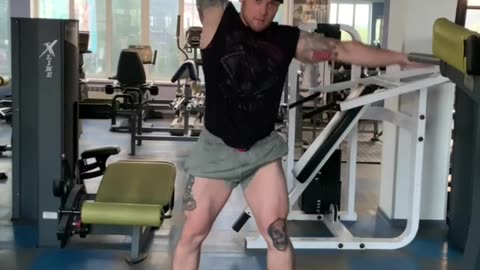 The Benefits of One-Arm Kettlebell Snatch and Goblet Lunges #Kettlebell training are a game-changer!