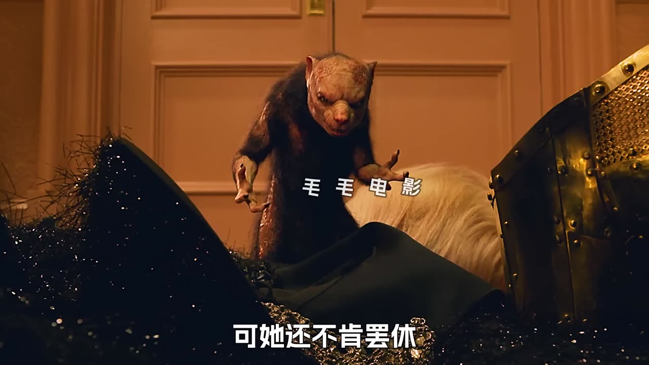 女人有三根手指,喜欢把人变成小老鼠,科幻,奇幻,電影,解說,獵奇,喜劇,搞笑,超能力