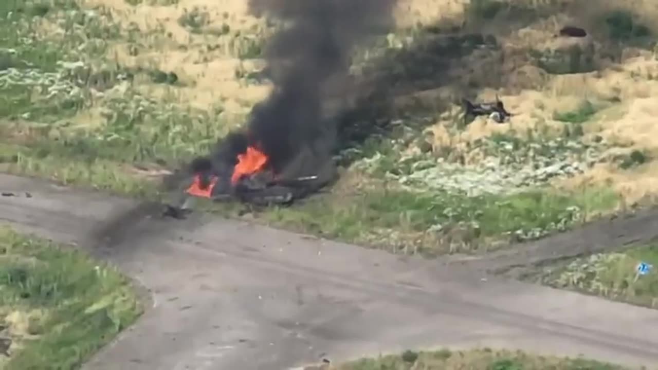 💣 Ukraine Russia War | Ukrainian Drone Strikes Russian Positions with Grenades & Cluster | RCF