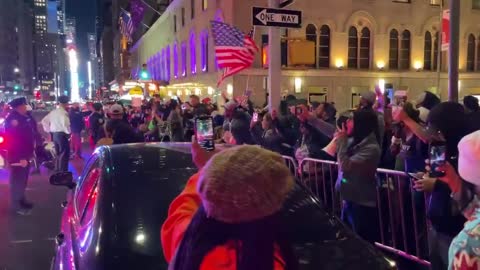 New York Protesting “F*ck Joe Biden and de Blasio”