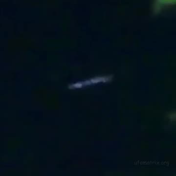 Cigar-shaped UFO Sightings Reported in Chile