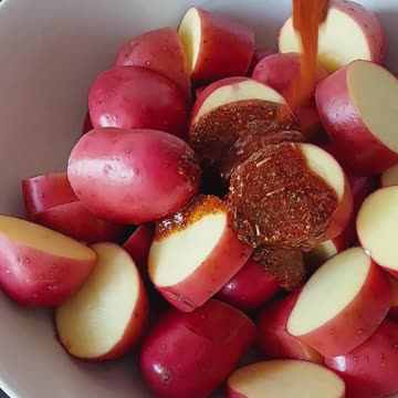 Homemade Oven Grilled Red Potatoes Recipe 😋 #Potatoes #recipe #cooking #howto #food #homemade