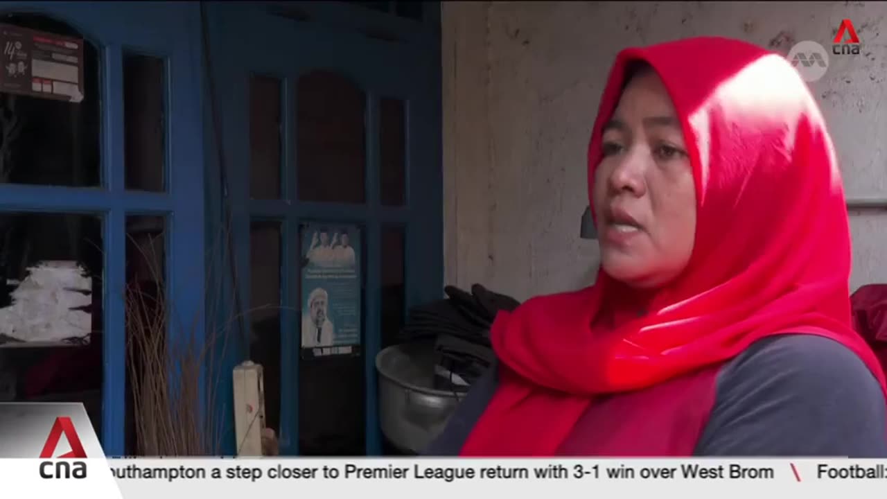 Pollution in Jakarta_ Residents resort to buying clean water from neighbours CNA News