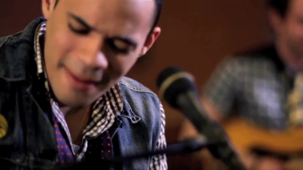 Royal Tailor - Hold Me Together