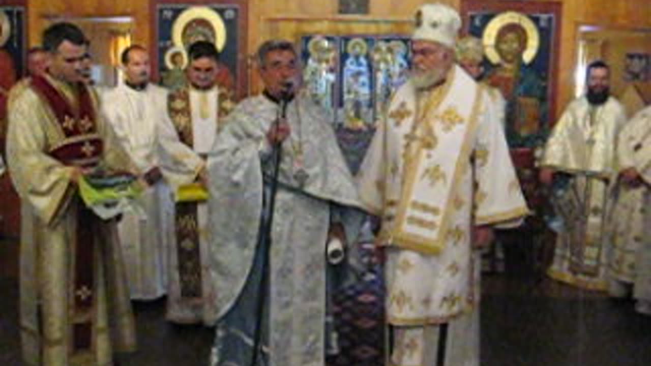 A flavor of a ROEA’s 2007 Episcopate Congress, w/ Fr Constantin Alecse [06]