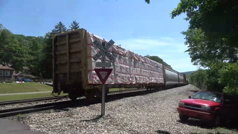 A mix down the grade at Philson