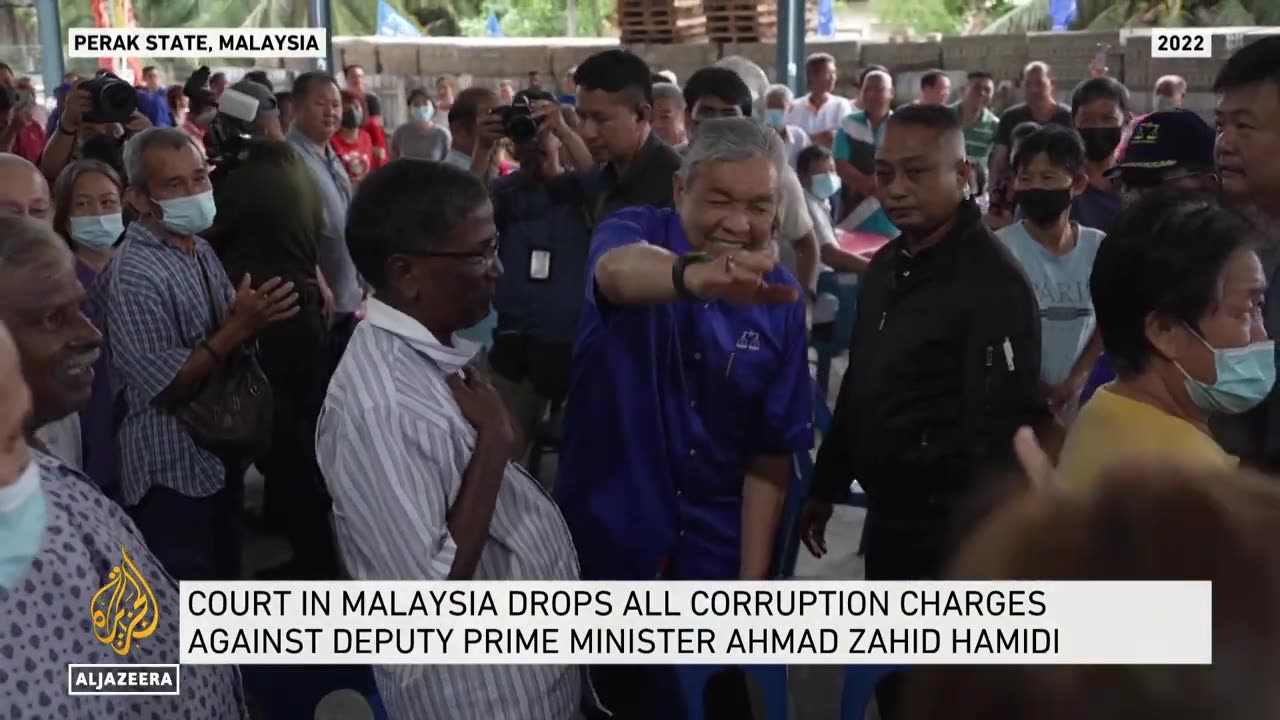 Malaysia drops corruption case against deputy prime minister