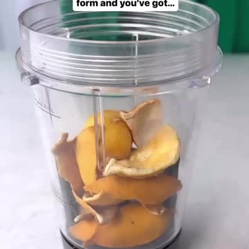 Did you know ? Lemon peels are packed with vitamin C and entirely edible?🍋🍋