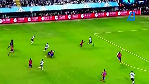 Messi skill