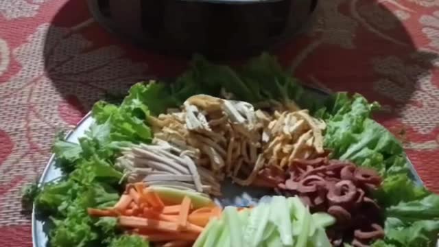 Tik tok River beards served together