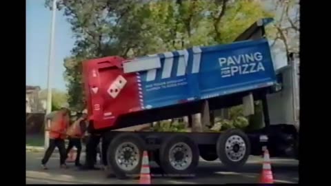 Dominos Commercial (2018)