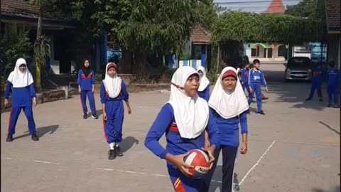 Chase the Ball