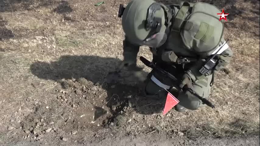 Land mine destroyer #ukrain Russian war# live footage #russian force in Ukraine
