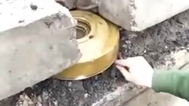THE RUSSIANS ARE WITHDRAWN CLEARANCE OF THE FIELD STARTED ON ONE OF THE BRIDGES, 16 ANTI-TANK MINES WERE FOUND!