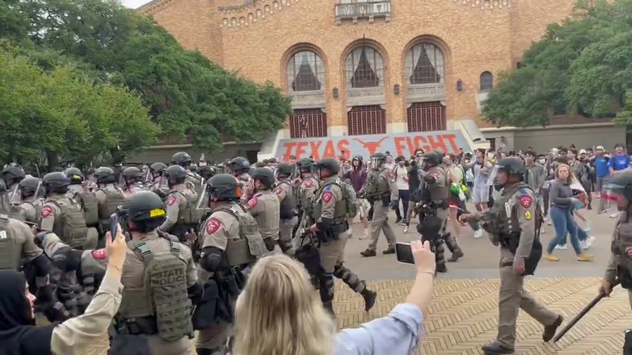 Texas DPS Responds To Palestinian Protests At UT Austin