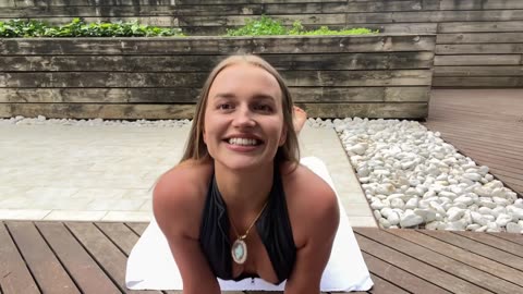 OUTDOOR YOGA WITH LISA | GER READY WITH ME | EXTREME YOGA POSES CHALLENGE