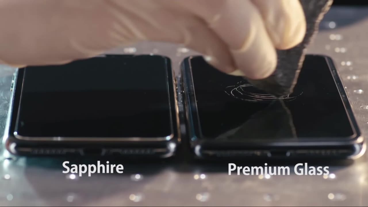 Apple's Attempt to Solve the Smartphone Scratches & Cracks Problem