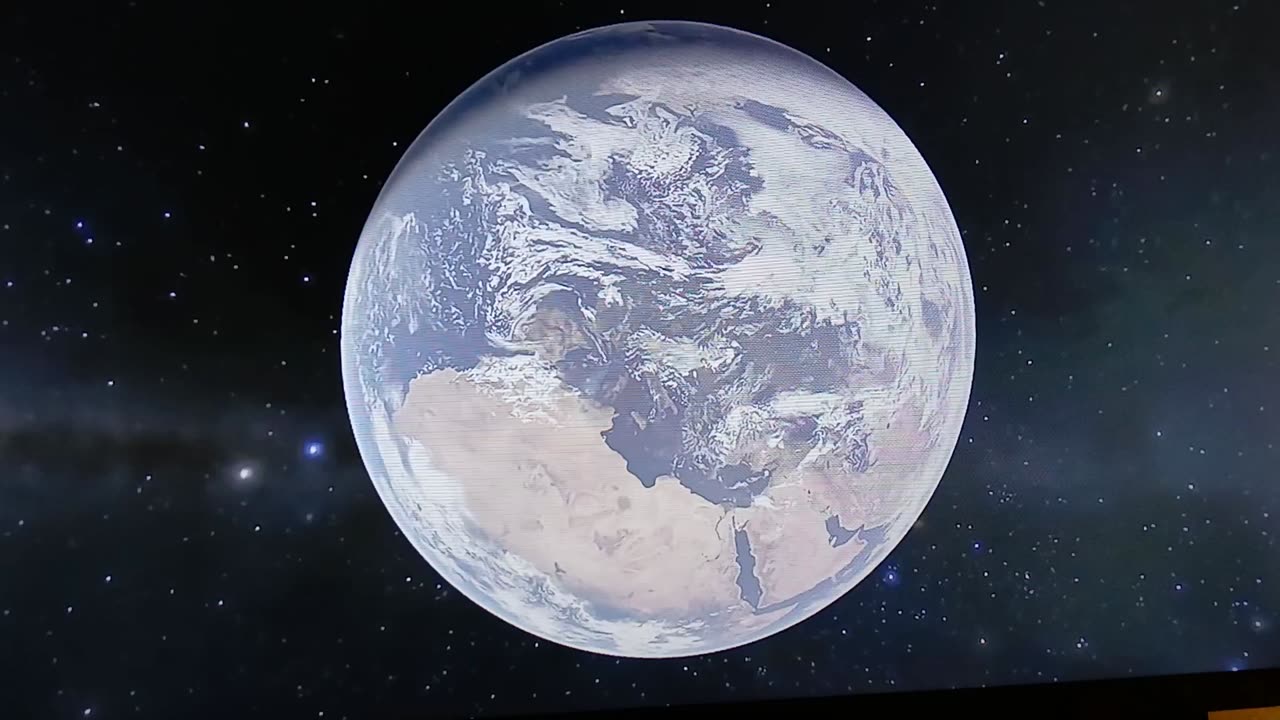 Here is the etymological breakdown between the words Earth and World.