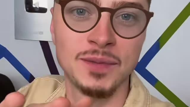 Lasam mustata sa creasca