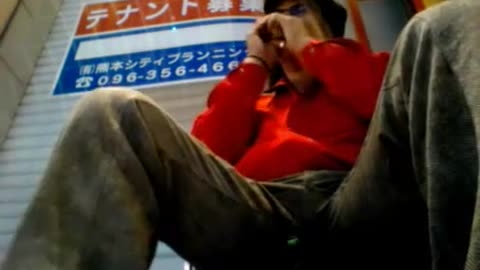 熊本市下通りアーケード路上ライブ。ともぞう
