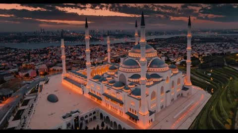 Istanbul's Blue Mosque, at dusk, looks like one