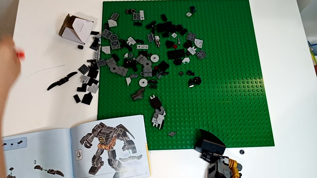 Ivan Man Builds Lego Batman Mech Armor (Part 3)