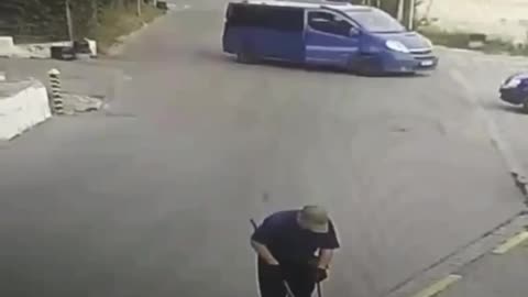 Another episode of forced mobilization in Ukraine.