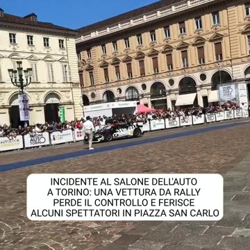 Makina Rally humb kontrollin gjatë parakalimit para turmës, 12 personatë plagosur