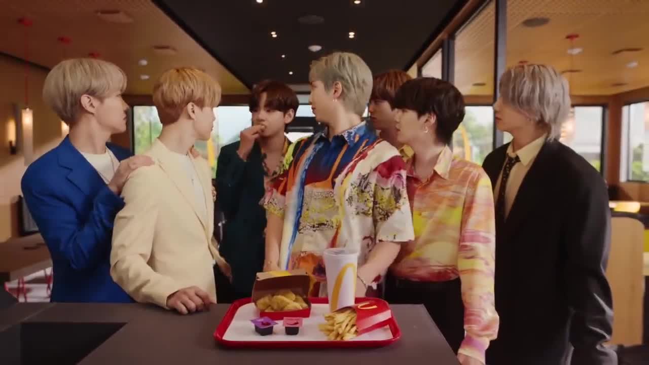 BTS MEAL McDONALDS