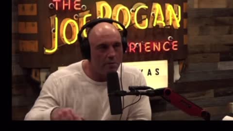 Mass Formation Psychosis COVID-19 - Joe Rogan Dr Robert Malone Interview