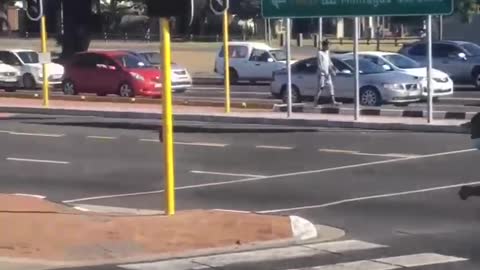 ’Mert’ escapes cop bullets