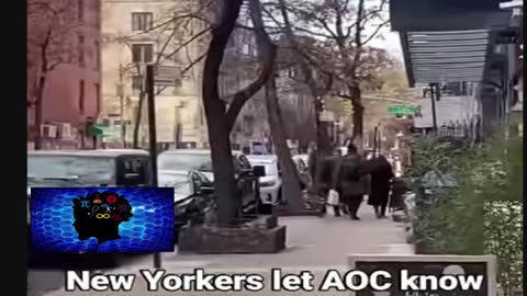 New Yorkers show AOC some love!