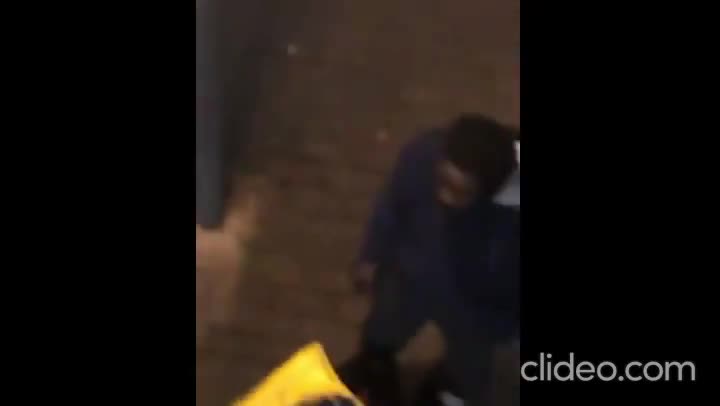 « Nous, les Algériens, on vous a vendus comme du bétail pendant 800 ans »