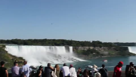 Crazy Trip to Niagara Falls!! You won’t believe how big it is!!!