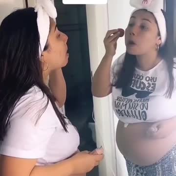 A mulher está tranquila pq já está tudo pronto! Só o marido que não sabe kkkk