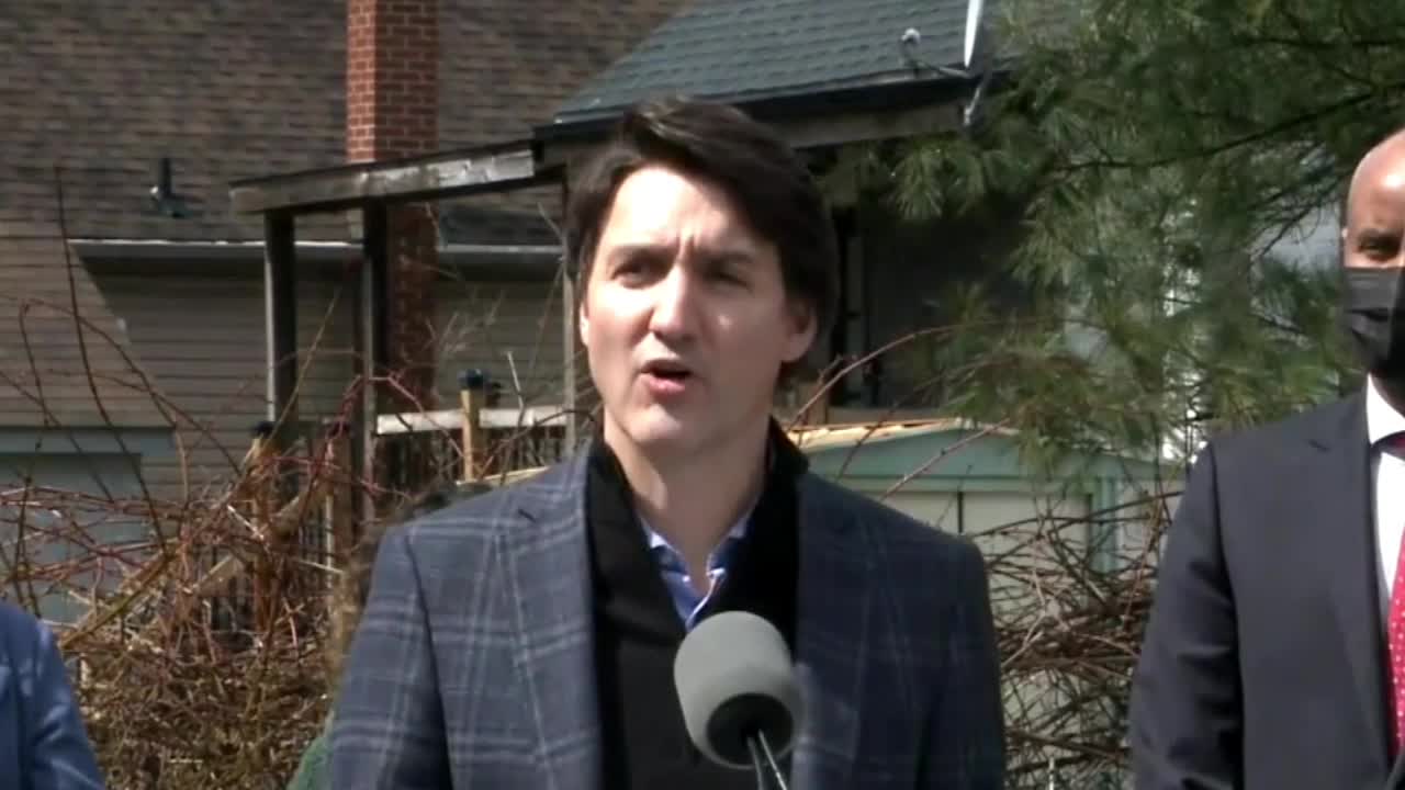 Feds ban foreign buyers from purchasing homes in Canada for 2 years