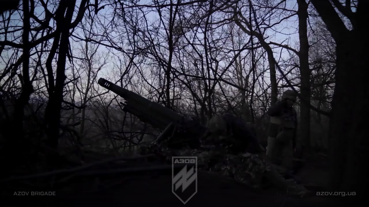Ukrainian Artillery Group Doing Work