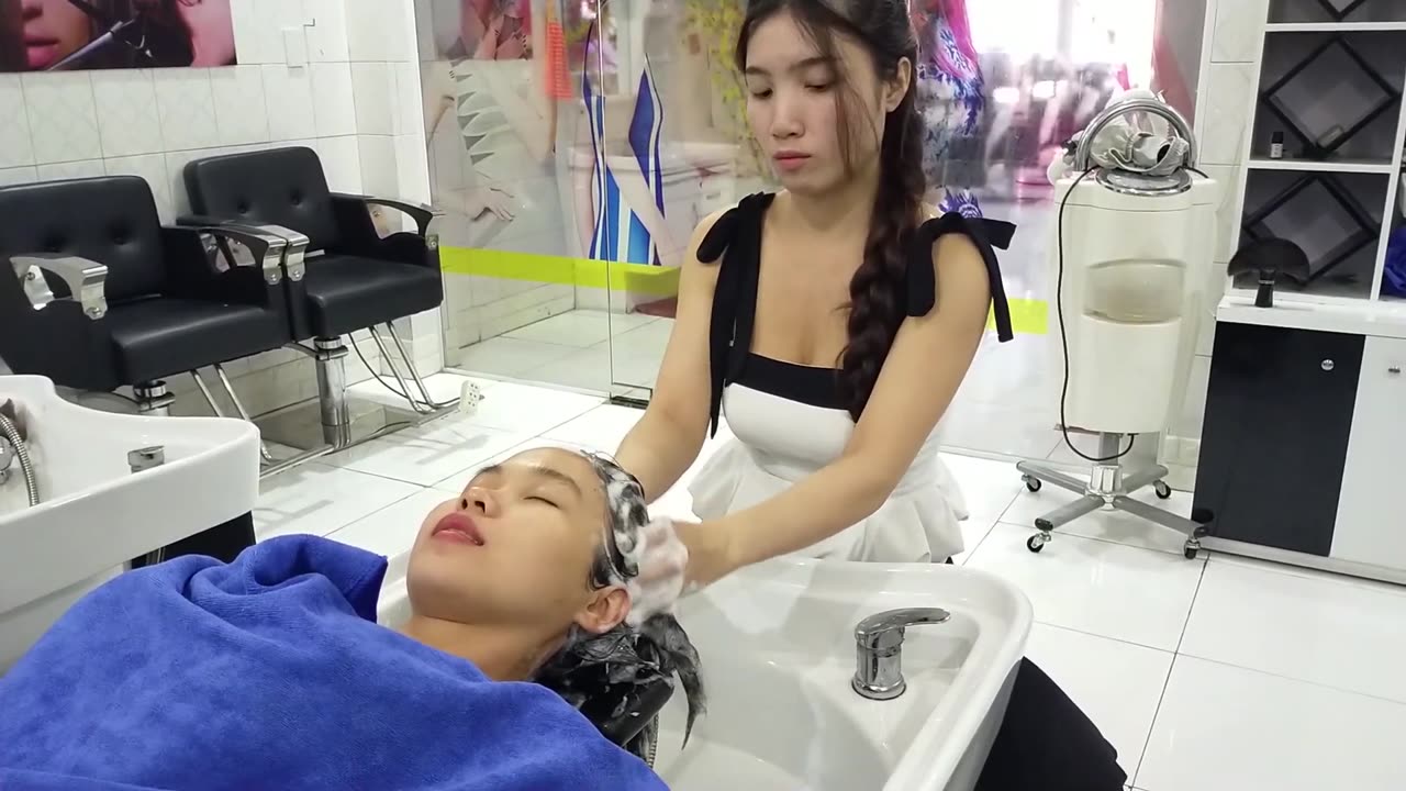 Sleep while being pampered with beautiful beauty, relieve stress with face massage and head massage