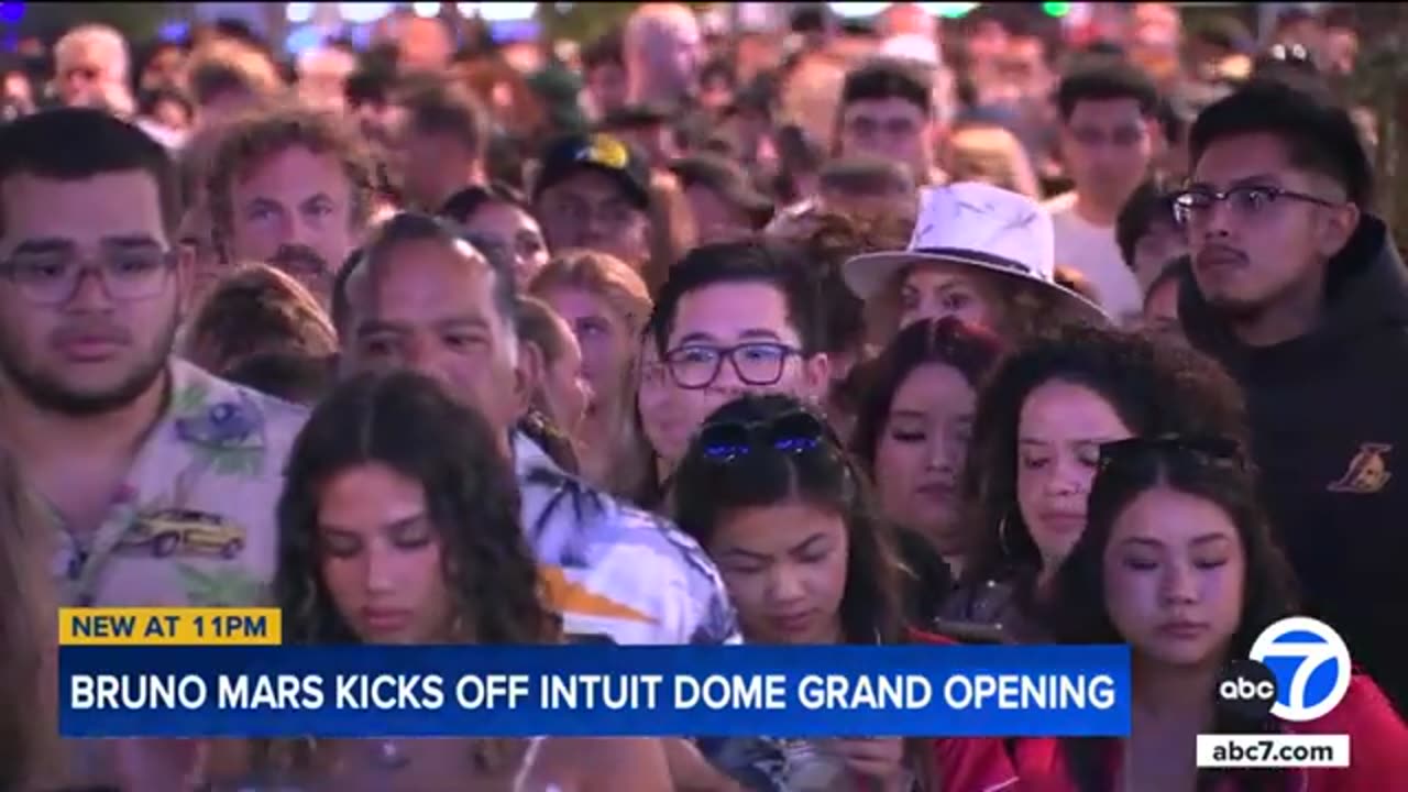 Bruno Mars puts on show at Intuit Dome after tech issue with fans entering arena