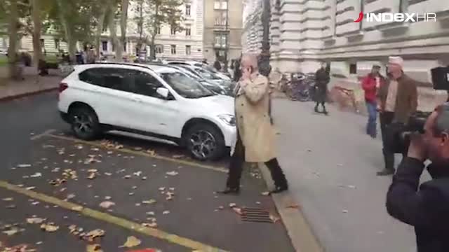 Ivo Sanader nakon suđenja bježi od novinara