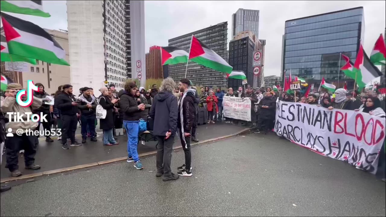 A Palestinian Speaks Out ! Palestine March 11/12/23 Manchester UK 🇬🇧 #freepalestine